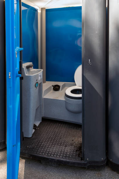 Best Portable toilet rental cost  in Crystal Lawns, IL